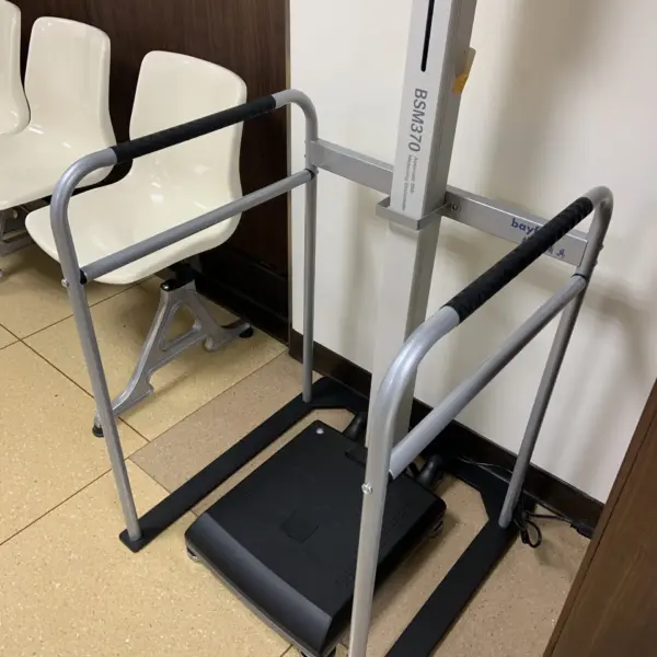 (第二代)體重計安全扶手/底座加厚加寬更穩固/13.8kg 9 光田醫院體重計扶手